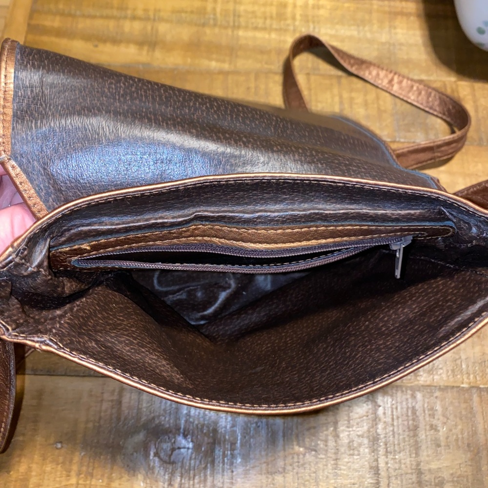 Vintage Italian Copper Leather Purse - Picture 5 of 13
